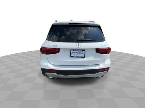 Used 2022 Mercedes-Benz GLB 250 4MATIC image 7