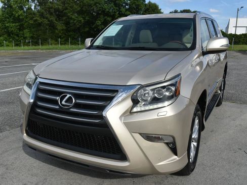 Used 2014 Lexus GX 460 w/ Premium Package AWD/4WD image 2