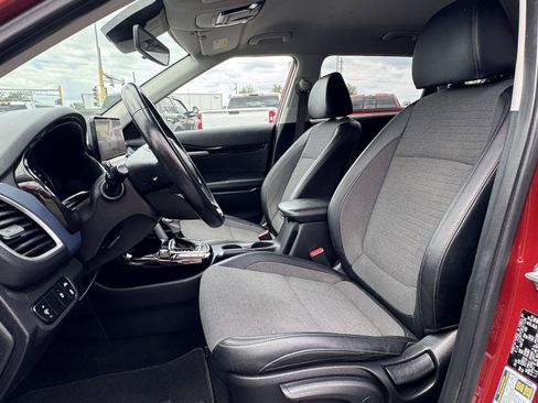 Used 2022 Kia Seltos S AWD/4WD image 14