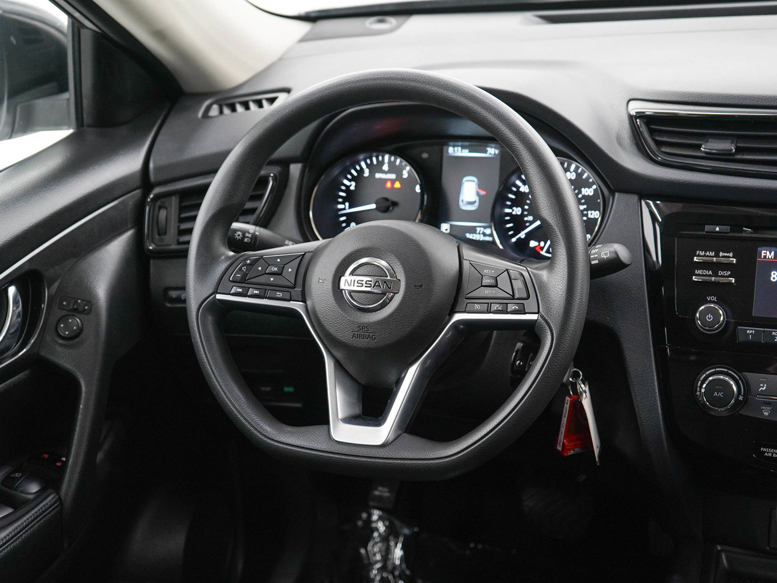 Used 2017 Nissan Rogue S AWD/4WD image 14