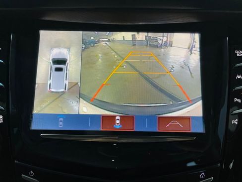 Used 2018 Cadillac Escalade Premium Luxury image 11