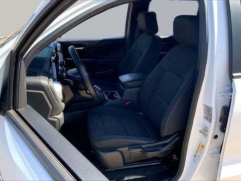 Certified 2024 Chevrolet Colorado LT w/ LT Convenience Package RWD image 8