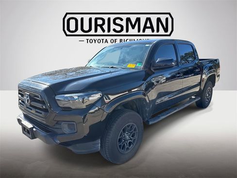 Used 2016 Toyota Tacoma SR image 3