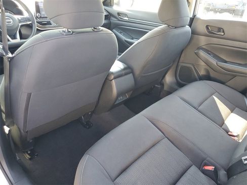 Used 2024 Nissan Altima 2.5 SV image 22