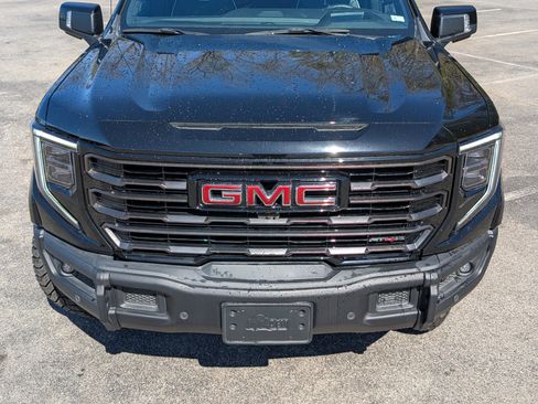 Used 2024 GMC Sierra 1500 AT4X w/ AT4X AEV Edition image 12