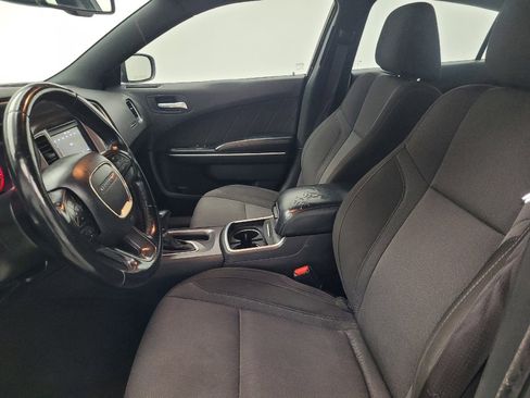 Used 2022 Dodge Charger SXT image 17