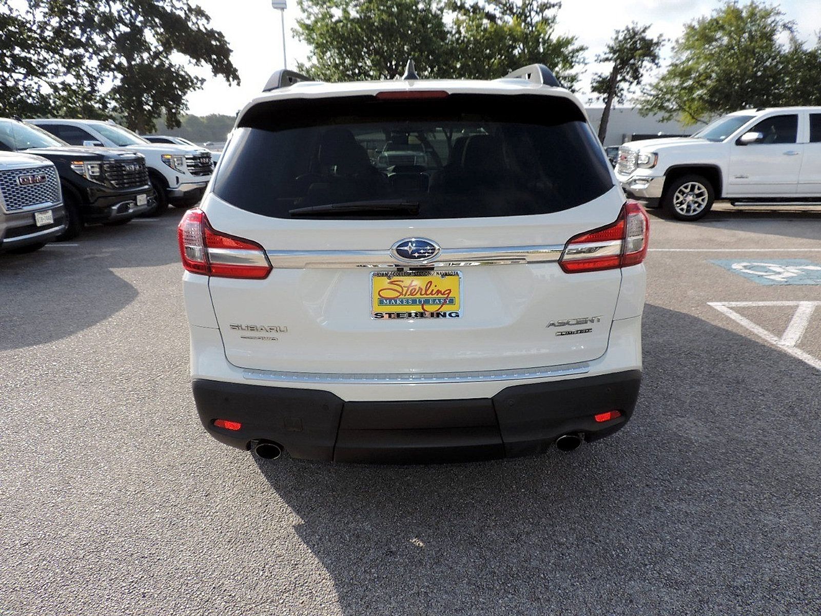 Used 2021 Subaru Ascent Limited w/ Technology Package AWD/4WD image 6
