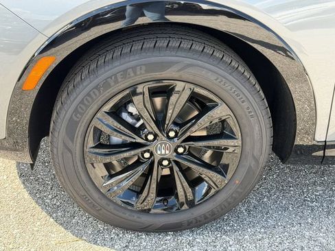 New 2026 Buick Envista Sport Touring FWD image 11