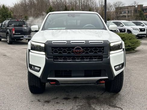 New 2026 Nissan Frontier PRO-4X w/ Pro-4x Convenience Package AWD/4WD image 2