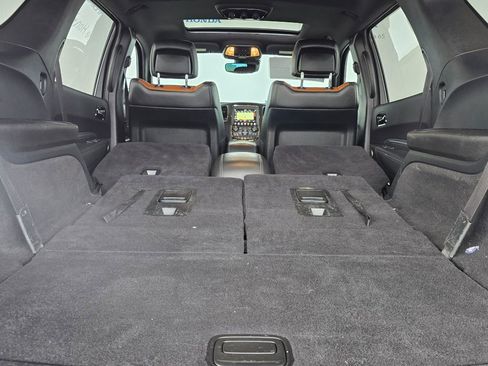 Used 2019 Dodge Durango R/T w/ Technology Group AWD/4WD image 63