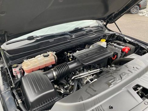 Used 2022 RAM 1500 Big Horn AWD/4WD image 25