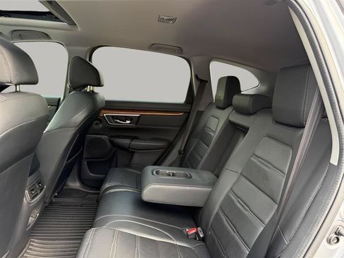 Used 2019 Honda CR-V Touring image 27