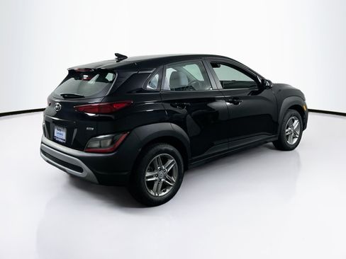 Used 2023 Hyundai Kona SE w/ Cargo Package AWD/4WD image 5