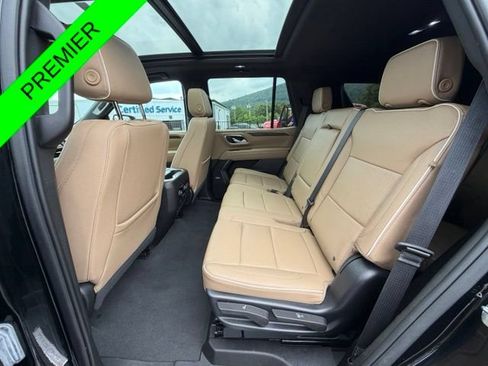 Used 2023 Chevrolet Tahoe Premier w/ Premium Package 2 AWD/4WD image 38
