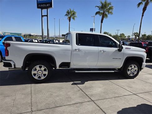 Certified 2021 Chevrolet Silverado 2500 LTZ w/ Z71 Chrome Sport Edition image 7