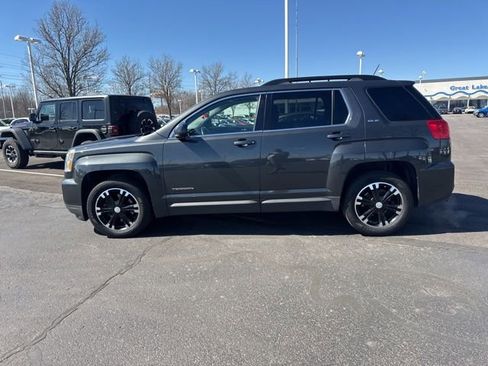 Used 2017 GMC Terrain SLE w/ Nightfall Package image 10