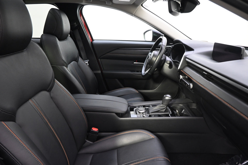Used 2025 MAZDA CX-50 AWD 2.5 Hybrid w/ Premium Pkg image 14