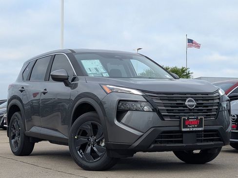 New 2026 Nissan Rogue SV FWD image 2