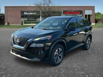 Used 2022 Nissan Rogue SV