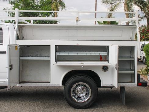 Used 2021 RAM 3500 Tradesman w/ Chrome Appearance Group image 6