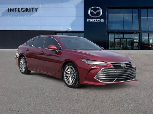Used 2021 Toyota Avalon Limited w/ Advanced Safety Package FWD image 1