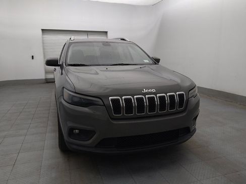Used 2020 Jeep Cherokee Latitude Plus w/ Comfort/Convenience Group FWD image 14