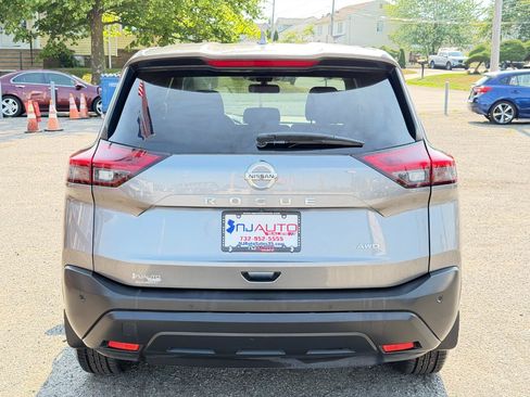 Used 2021 Nissan Rogue S AWD/4WD image 5