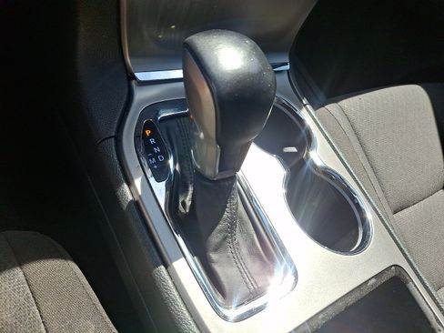 Used 2020 Jeep Grand Cherokee Laredo AWD/4WD image 15