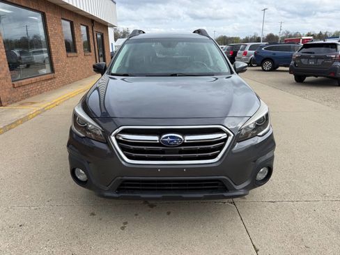 Used 2018 Subaru Outback 2.5i Premium image 8