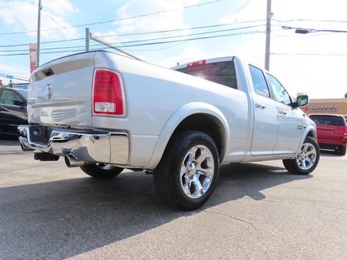 Used 2018 RAM 1500 Laramie RWD image 23