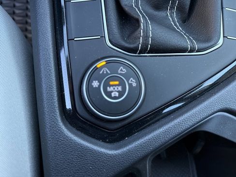 Used 2025 Volkswagen Taos S image 23