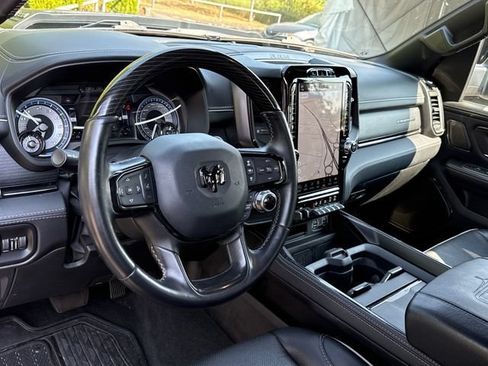 Used 2022 RAM 1500 Limited AWD/4WD image 16