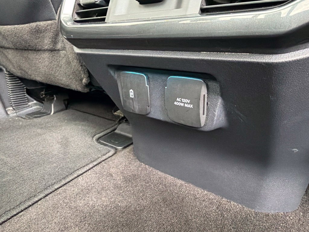 Used 2022 Ford F150 Lariat AWD/4WD image 33