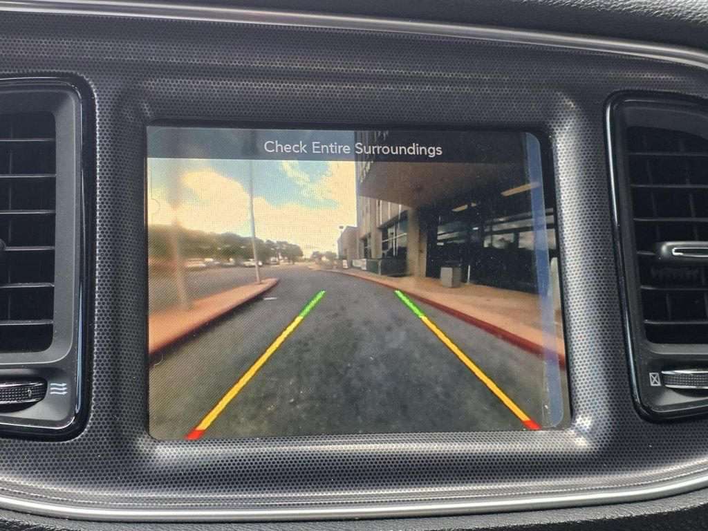 Used 2016 Dodge Challenger SXT Plus RWD image 11