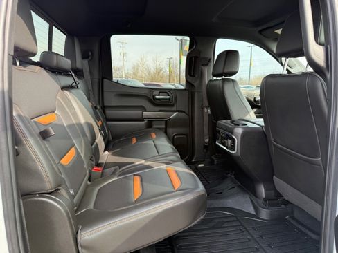 Used 2020 GMC Sierra 1500 AT4 w/ AT4 Preferred Package AWD/4WD image 29