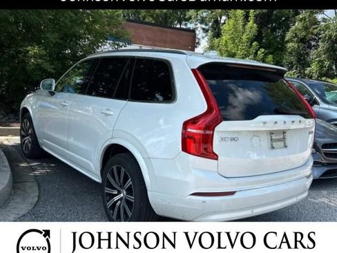 Used 2023 Volvo XC90 B5 Core w/ Climate Package AWD/4WD image 4