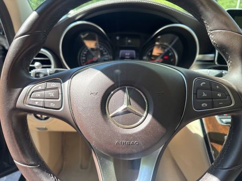 Used 2016 Mercedes-Benz C 300 4MATIC Sedan image 8