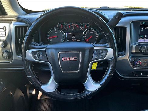 Certified 2018 GMC Sierra 1500 SLE w/ SLE Value Package image 9