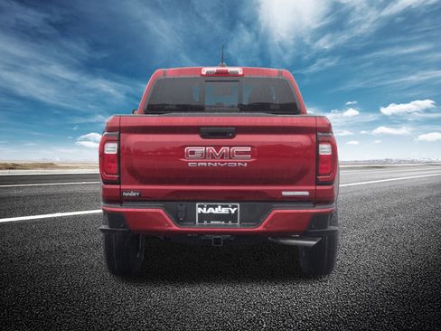 New 2026 GMC Canyon Elevation w/ Convenience Package image 16