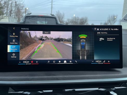 Used 2024 BMW X5 xDrive50e w/ M Sport Package image 60