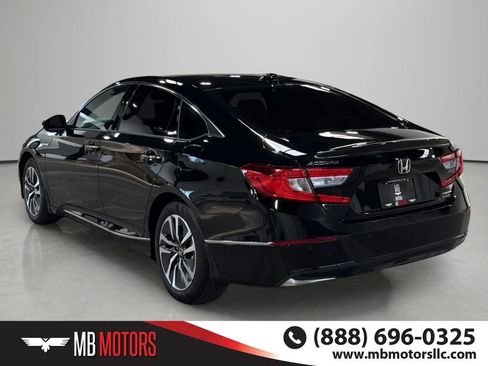 Used 2019 Honda Accord Touring image 6