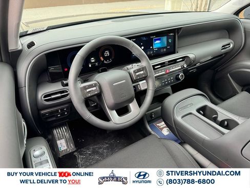 Certified 2026 Hyundai Palisade SE FWD image 2