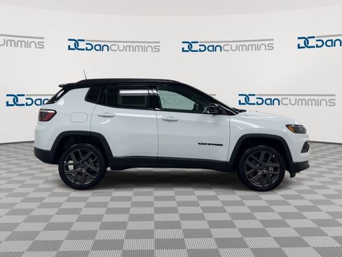 New 2026 Jeep Compass Limited AWD/4WD image 9