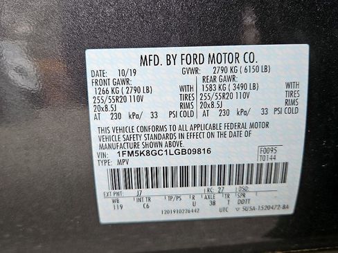 Used 2020 Ford Explorer ST w/ Premium Technology Package image 27