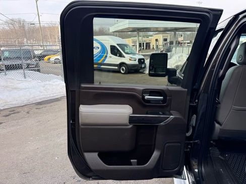 Used 2021 Chevrolet Silverado 2500 LTZ w/ LTZ Convenience Package AWD/4WD image 16