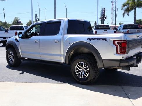 Used 2019 Ford F150 Raptor w/ Equipment Group 802A Luxury AWD/4WD image 7
