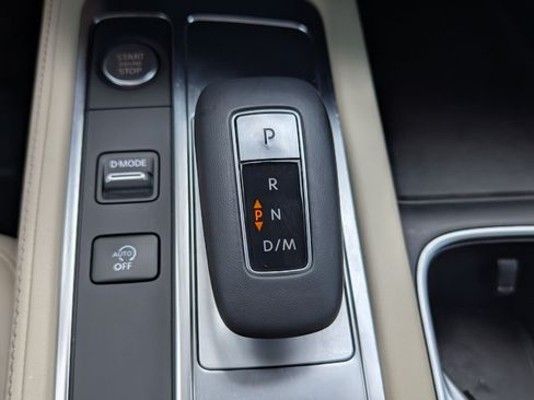Used 2023 INFINITI QX60 Luxe w/ Performance Audio Package AWD/4WD image 33
