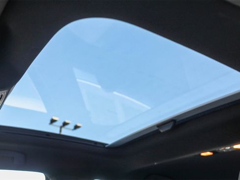 Used 2020 Volkswagen Jetta R-Line w/ R-Line Cold Weather Package image 26