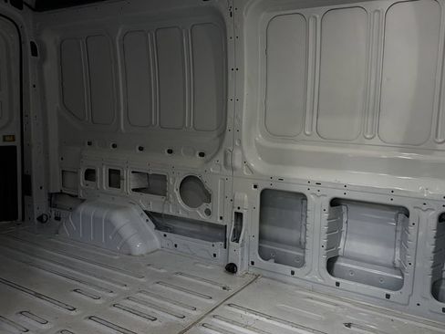 Used 2025 Ford Transit 250 148 Medium Roof Extended AWD image 12
