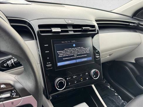 Used 2022 Hyundai Tucson SEL image 13